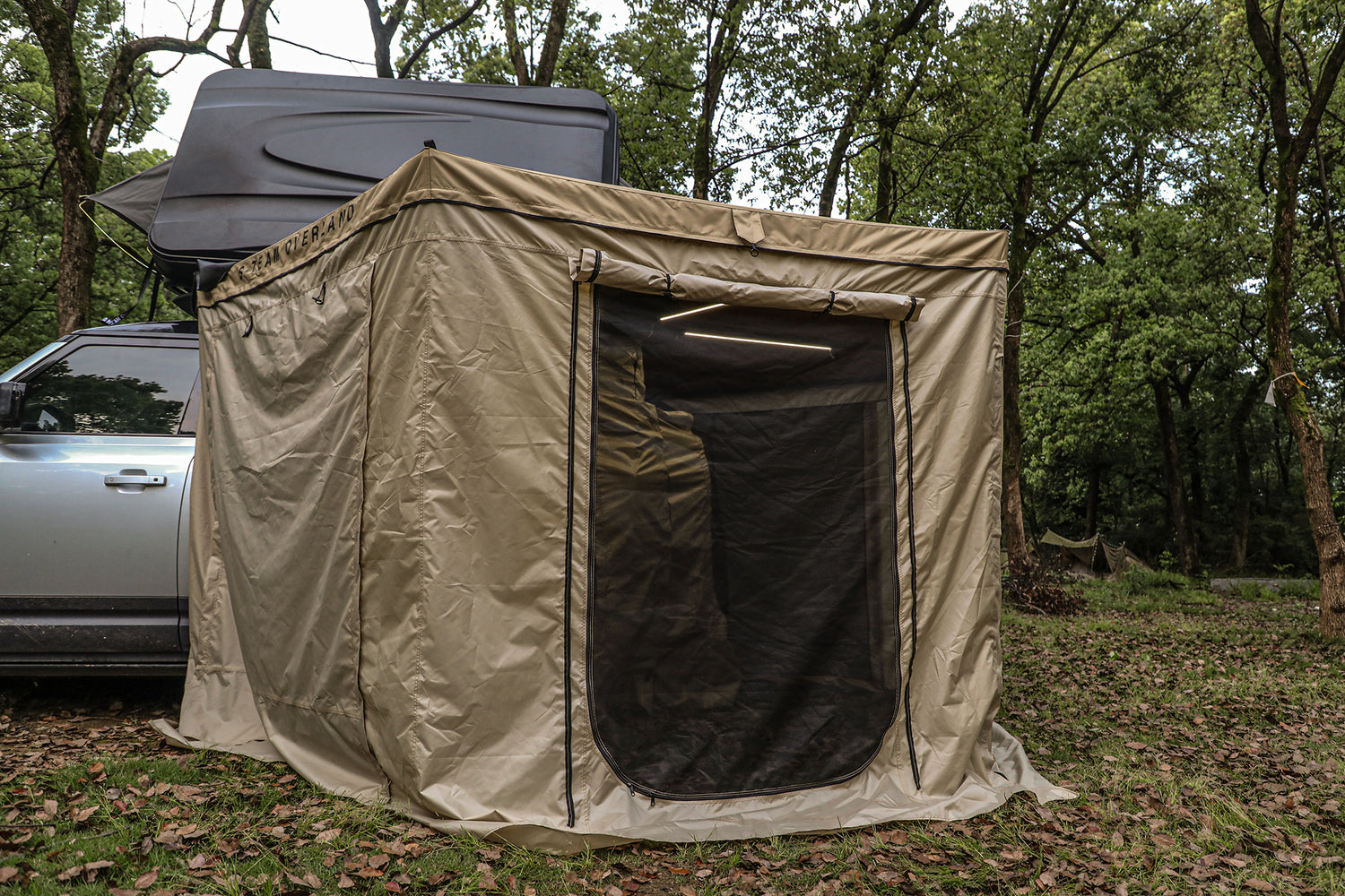 THE WING - 270 ̊ FREE STANDING AWNING ROOM SAND COLOR