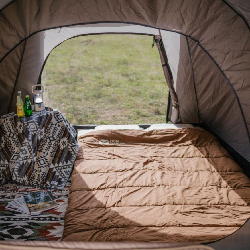 Flannel-lined sleeping bag