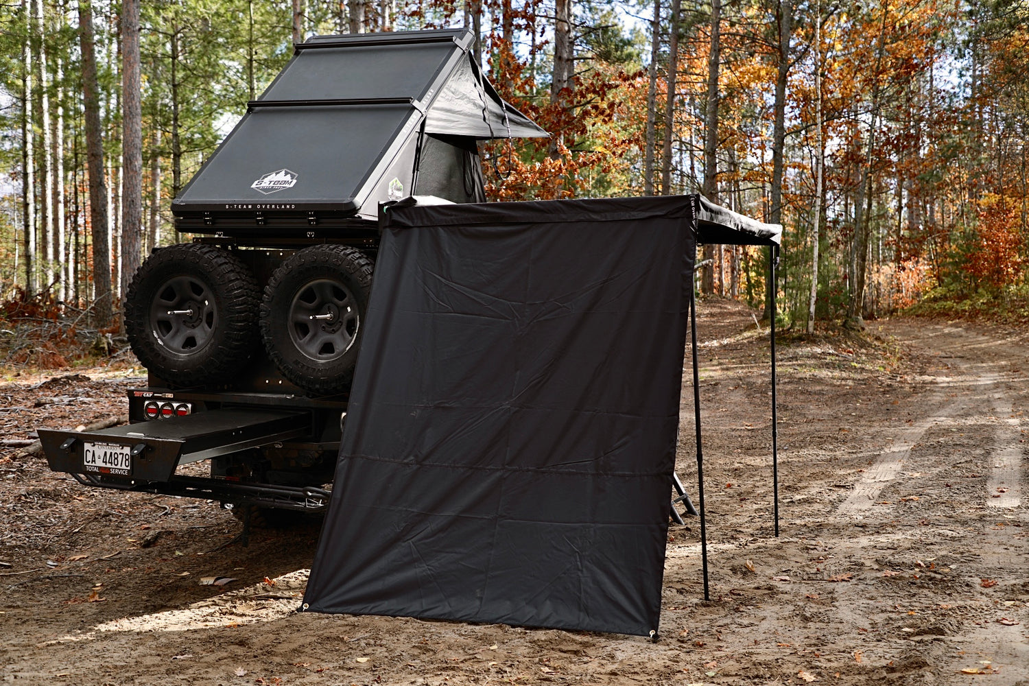 THE OUTPOST - AUTOMATIC POP UP FREE STANDING SIDE AWNING