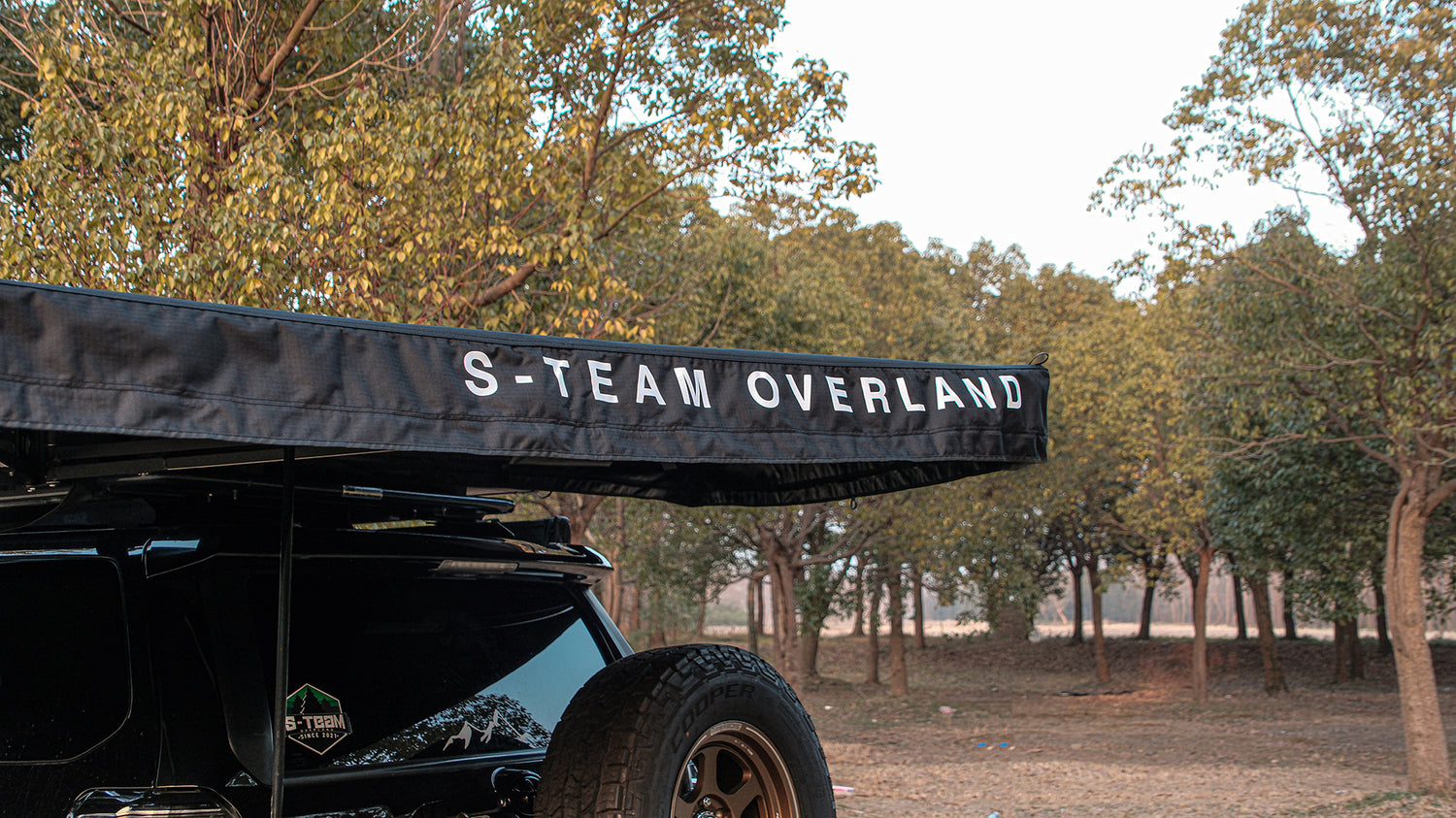THE WING - 270 ̊  FREE STANDING AWNING(Black)