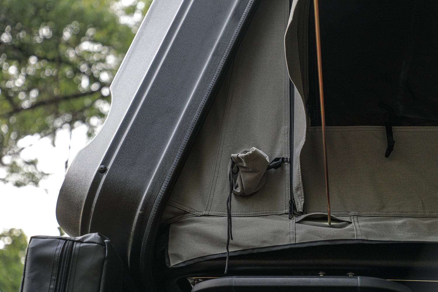 2024 EDITION - CASCADES ABS ROOF TOP TENT