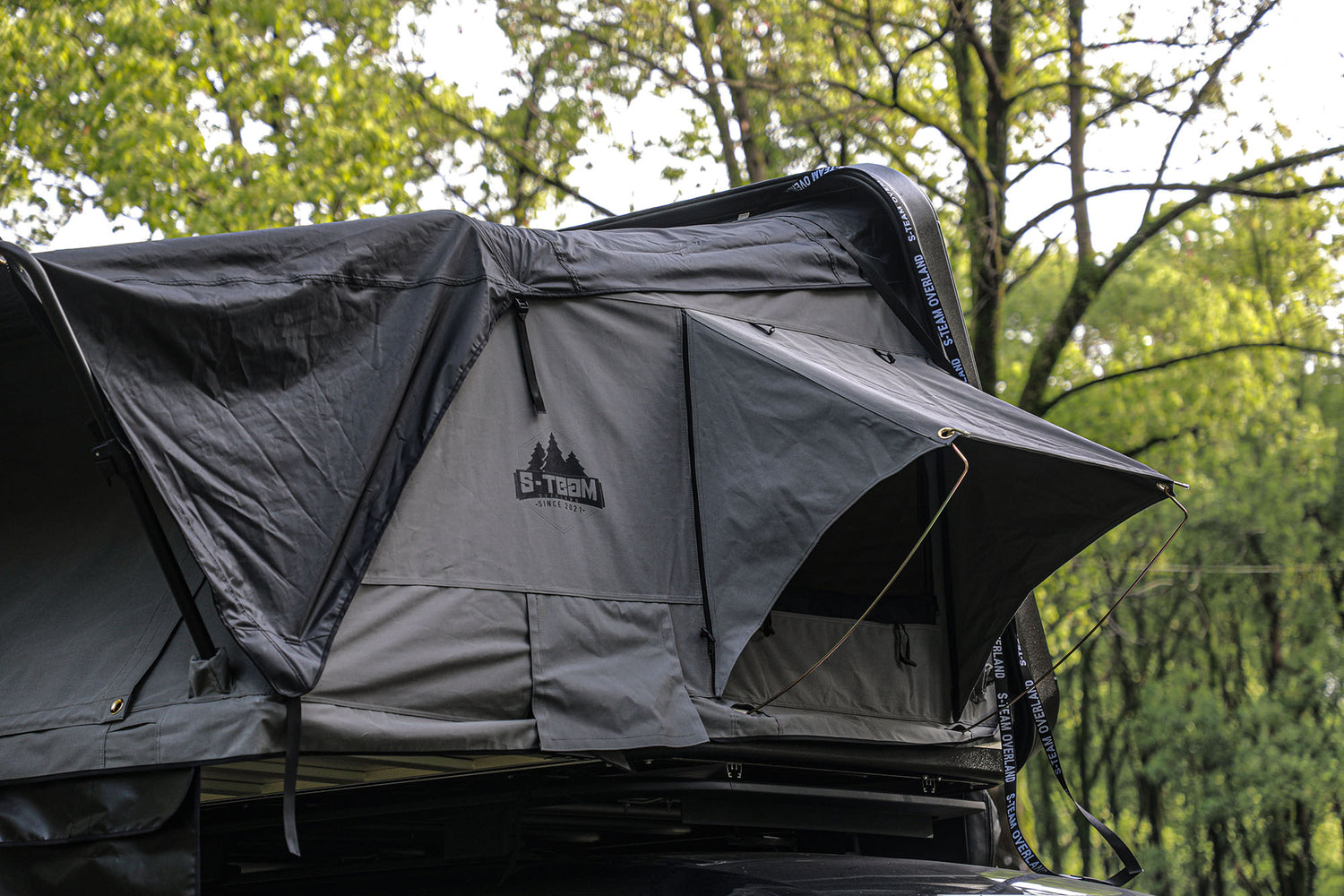 2024 EDITION - CASCADES ABS ROOF TOP TENT