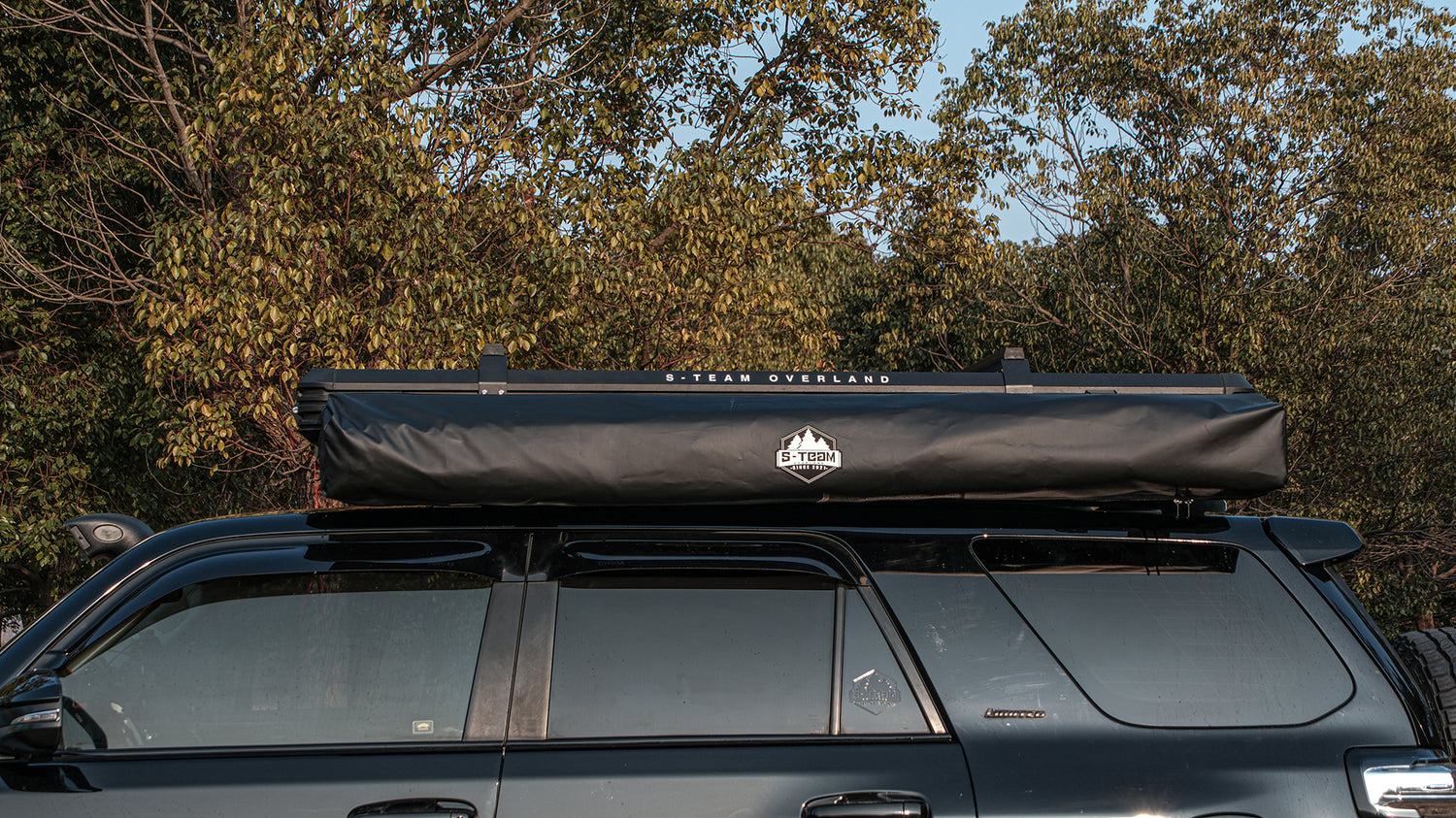 THE WING - 270 ̊  FREE STANDING AWNING(Black)