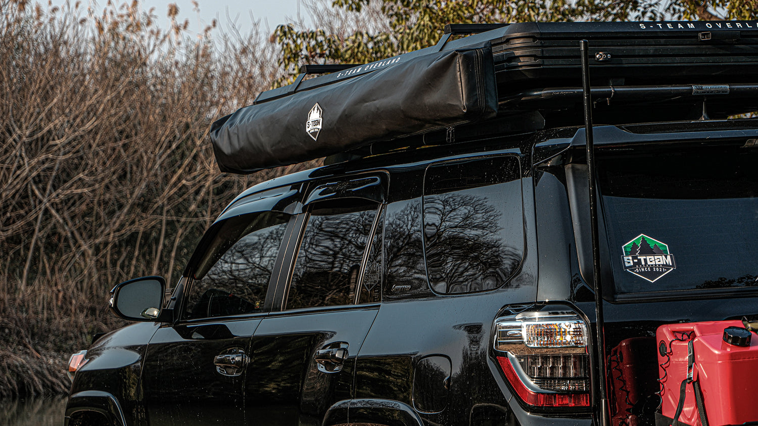 THE WING - 270 ̊  FREE STANDING AWNING(Black)