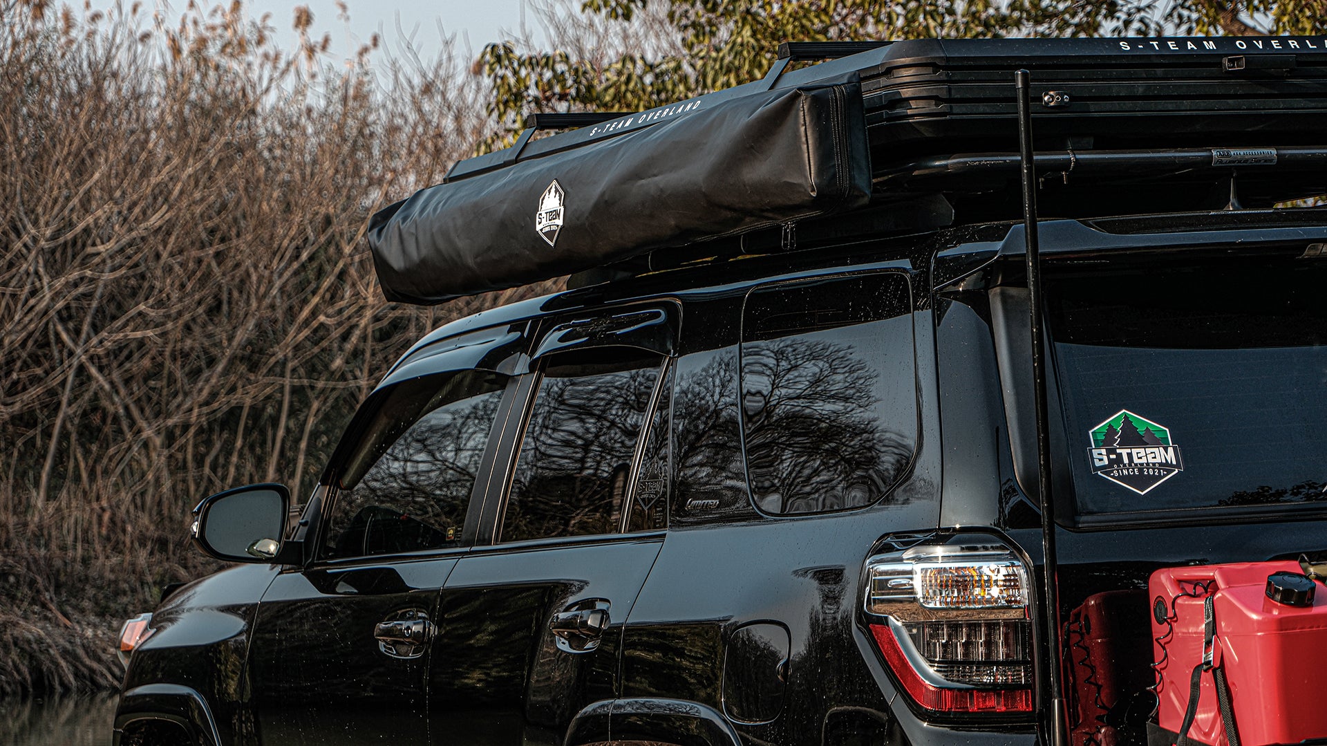 THE WING - 270 ̊ FREE STANDING AWNING(Black) – S-TEAM OVERLAND